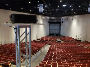 Photo The New Theatre: Staging Modernity