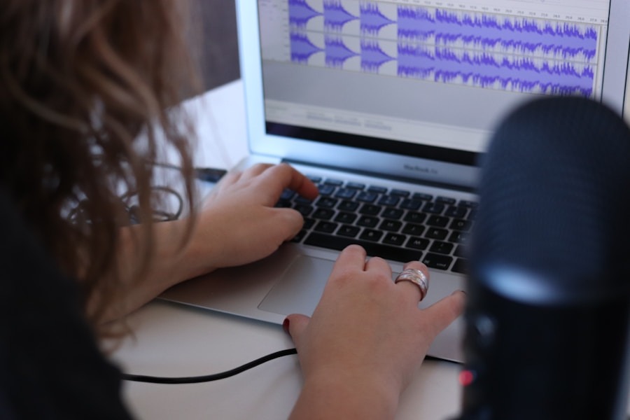 Photo "Direct Method vs Audio-Lingual: Teaching Styles Compared"