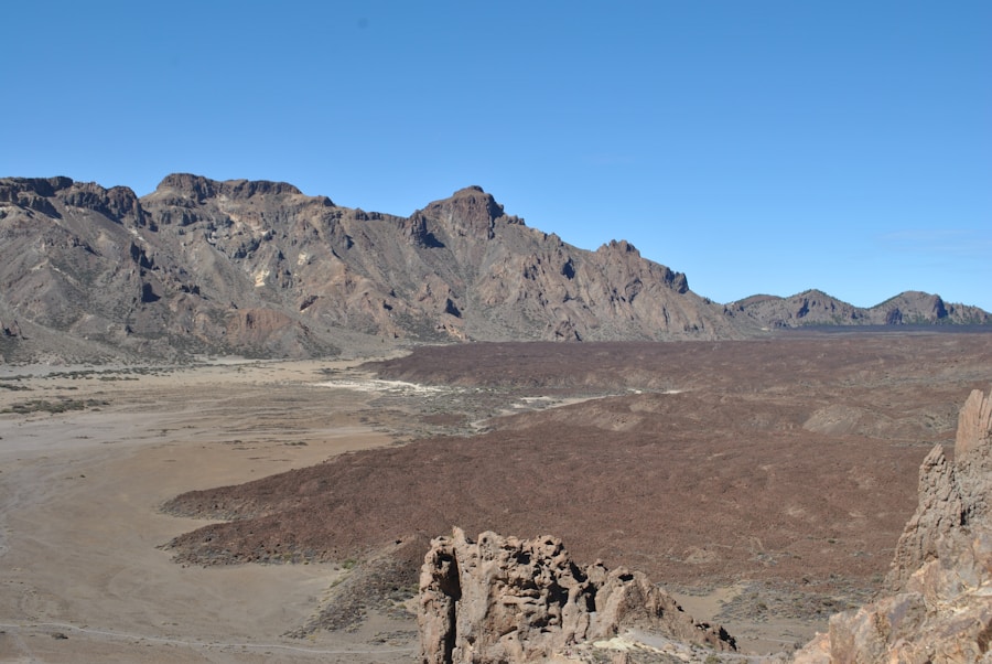 Photo "Bibhutibhusan’s Moon Mountain: A Richtersveld Journey"