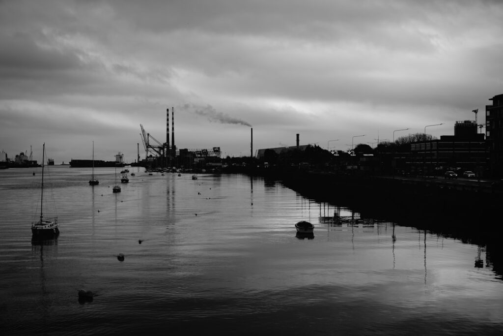 Industrial Growth in a Colonial Economy